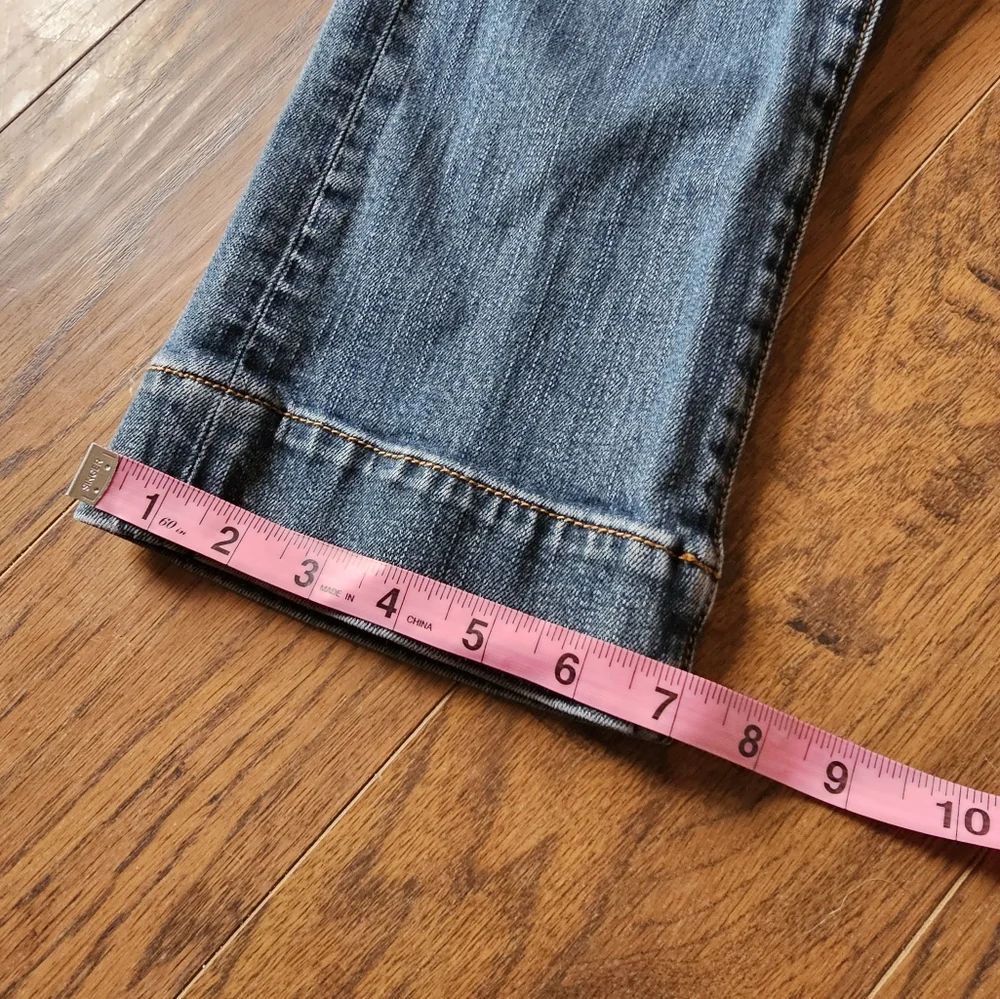 Seven7 Capri Jeans - Picture 9 of 9